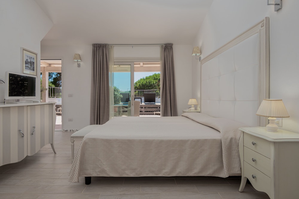 Junior Suite, Sea View (The Pelican Villa)
