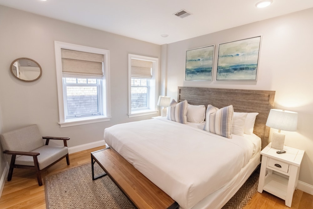 Unit 2 – Luxury Apartment, 3 Bedrooms photo 3