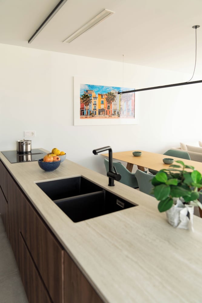 Premium Penthouse, 3 Bedrooms, Terrace, Sea View photo 2