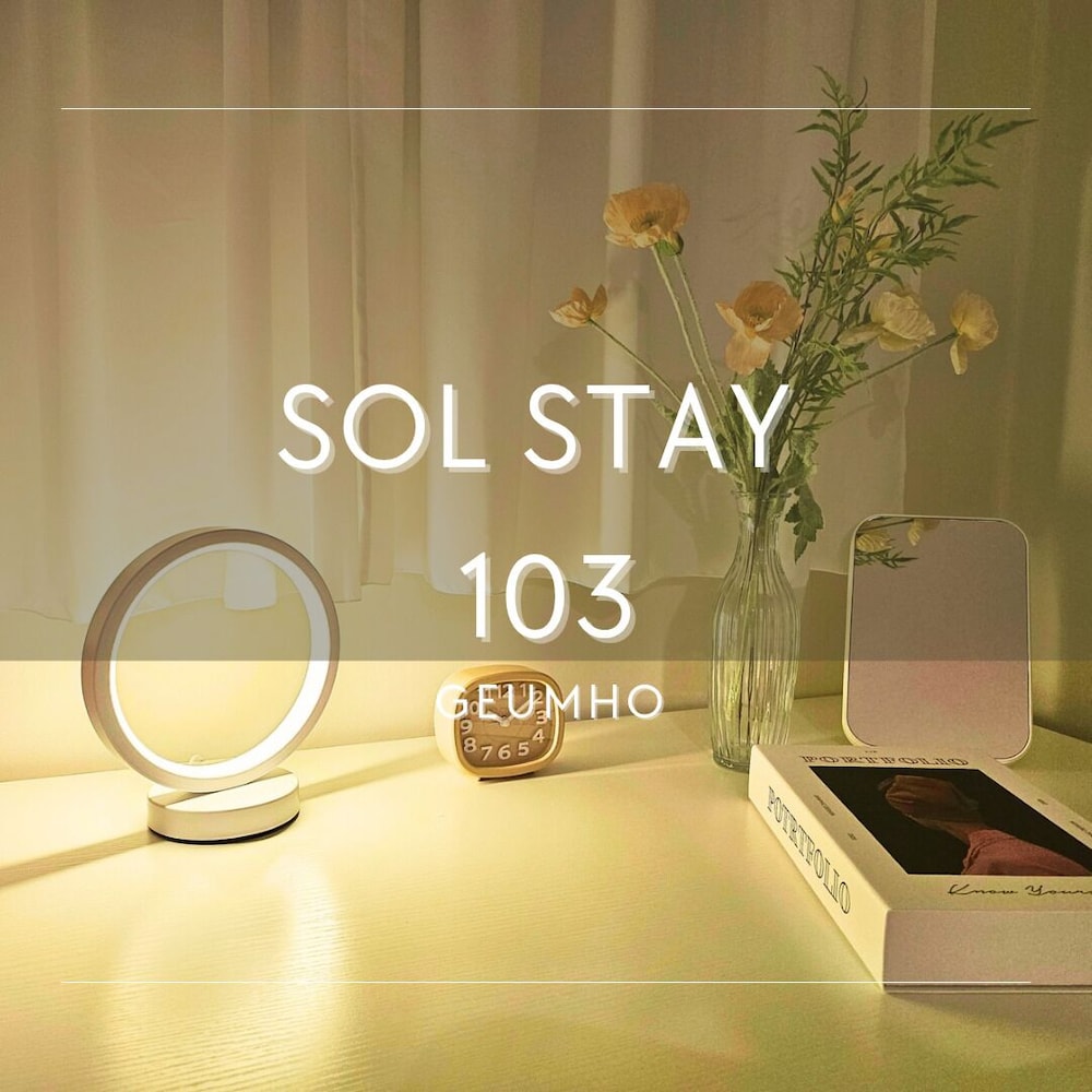 Double Room (MUST Contact Hotel Before Check-in)