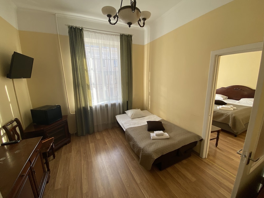 Junior Suite - Photo 11