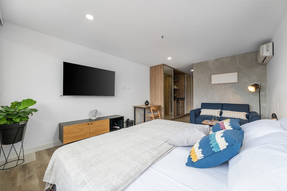 Studio Suite (1307) photo 2