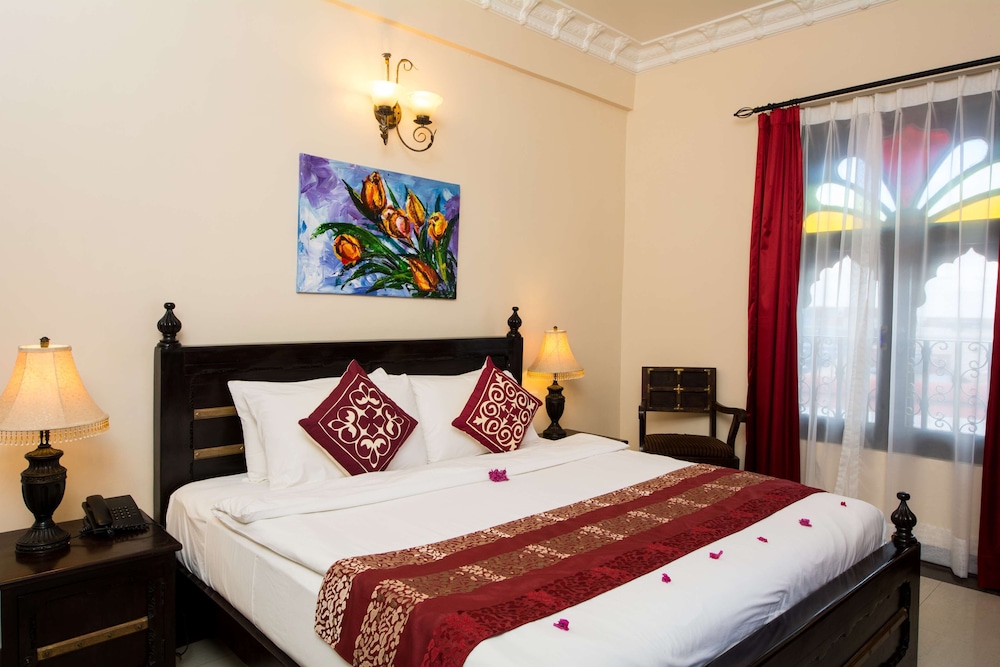 Deluxe Room, 1 Double Bed - Photo 4