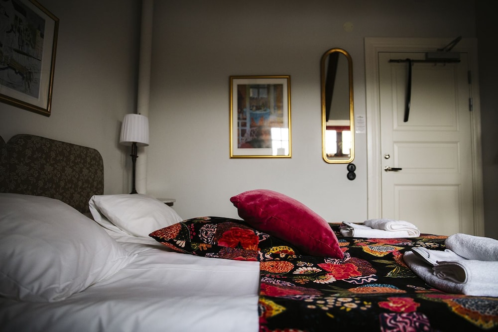 Double Room, Shared Bathroom