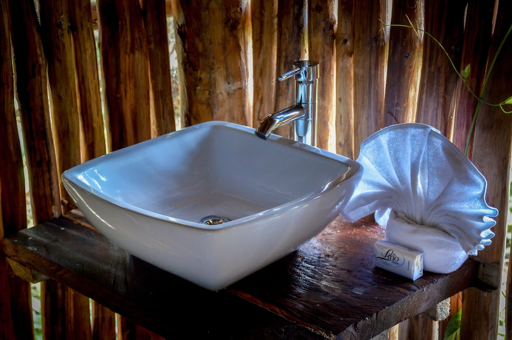 Standard Bungalow, 1 King Bed, Terrace, Ground Floor