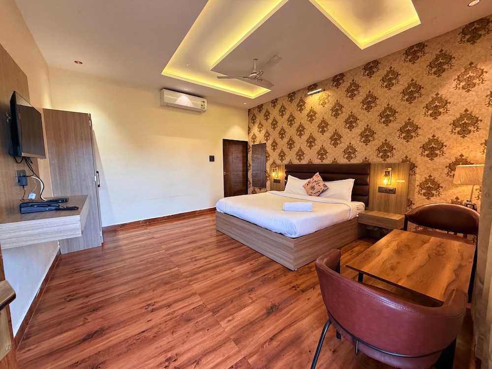 Luxury Room