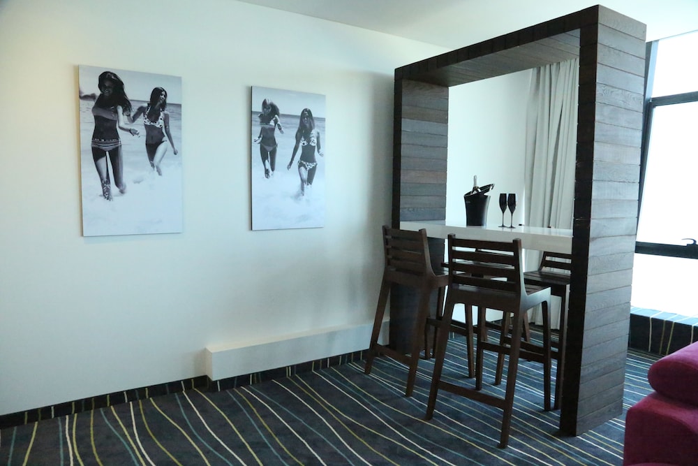 Deluxe Room, 1 Bedroom, Sea View photo 2