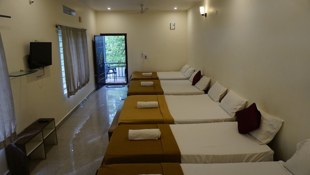 Family Room, Balcony