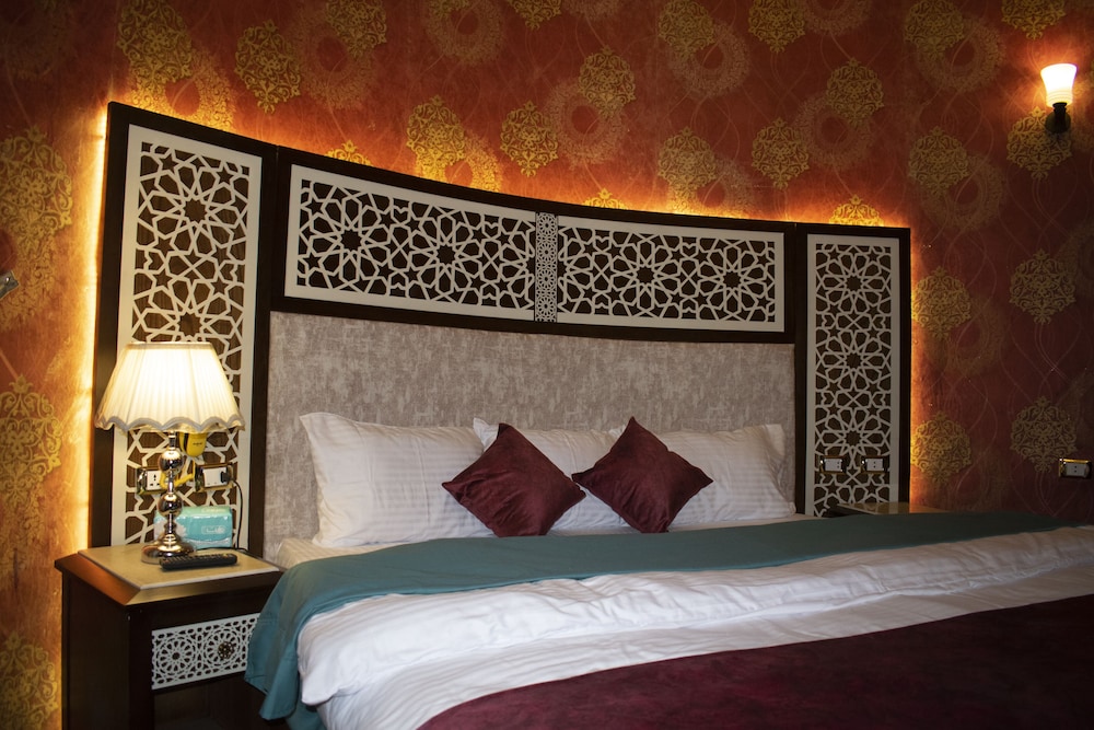 Royal Room