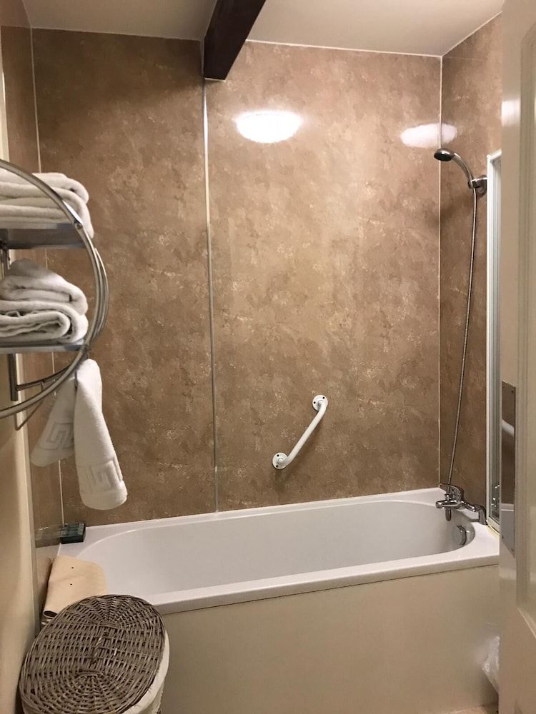 Standard Double or Twin Room, Ensuite (Main Building) photo 2