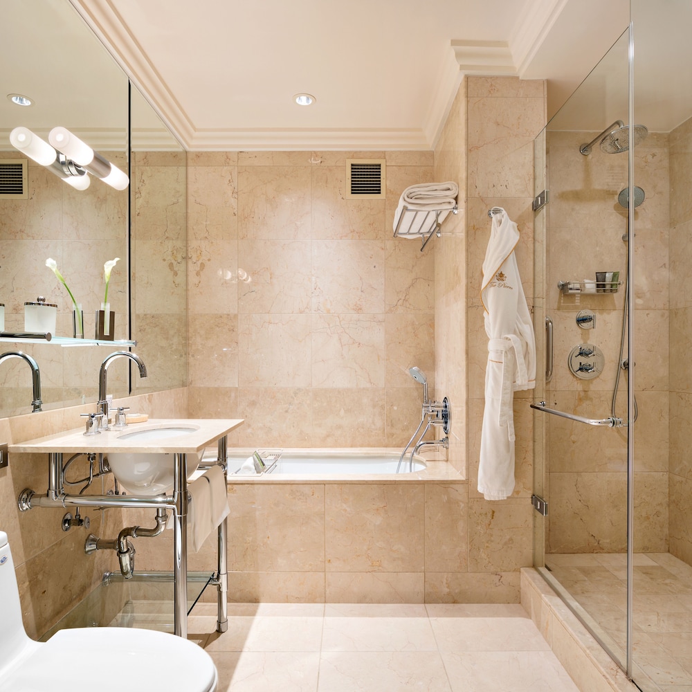 Pierre Suite 2 Twins thumbnail 6