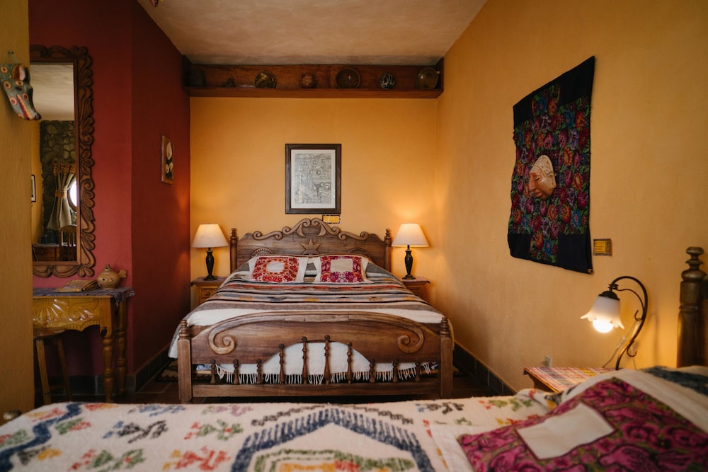 Suite, Multiple Beds, Balcony, Lake View photo 2