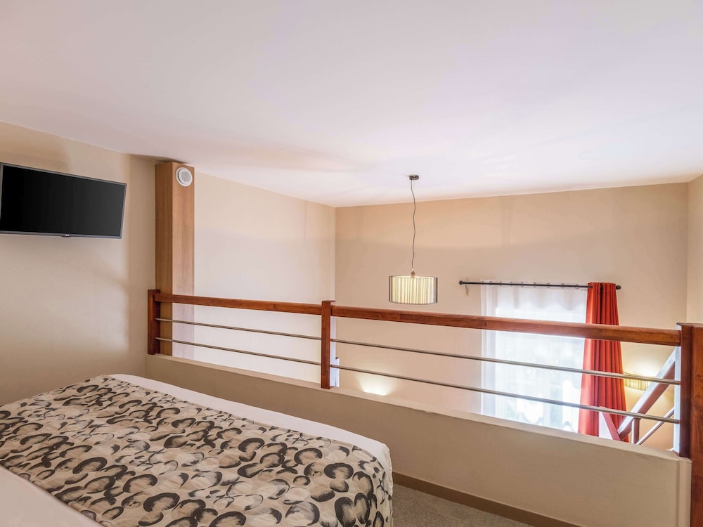 apartment duplex double bed + single bed thumbnail 5
