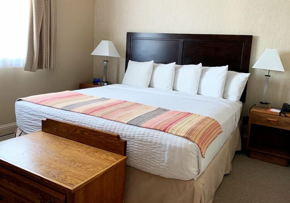 Superior Suite, Multiple Beds