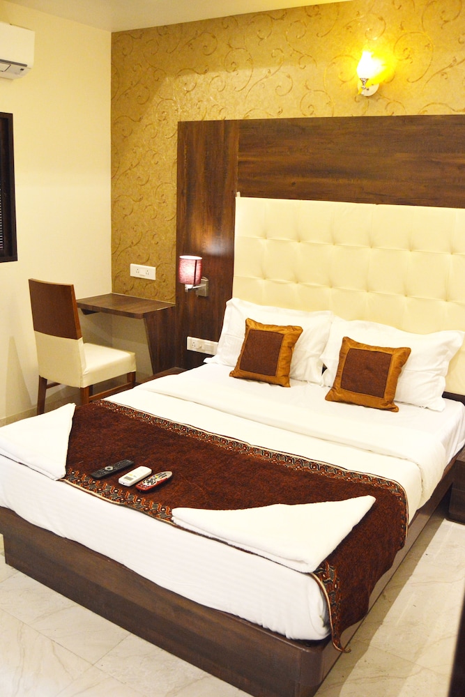 Deluxe Twin Room photo 1