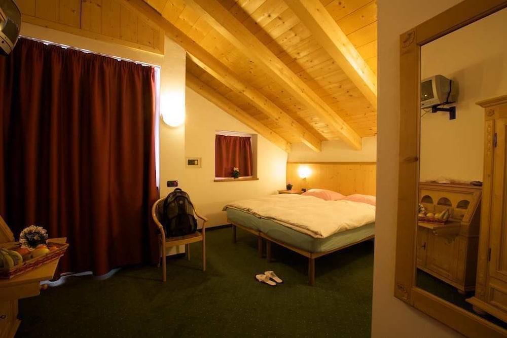 Comfort Double or Twin Room photo 2