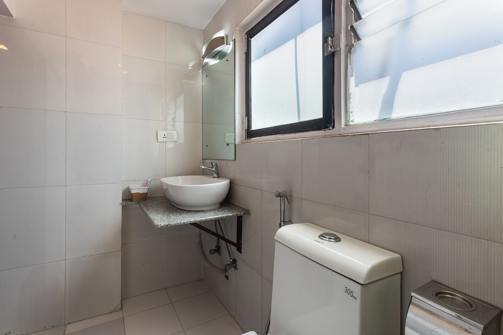 Deluxe Twin Room - Photo 4