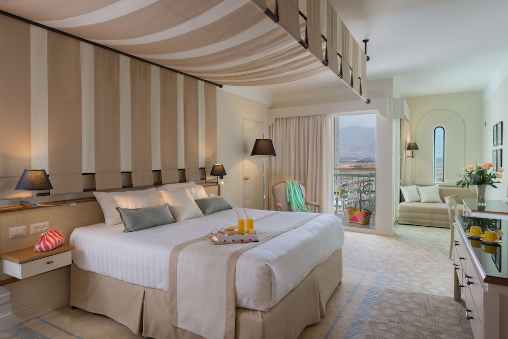 Executive Room photo 1