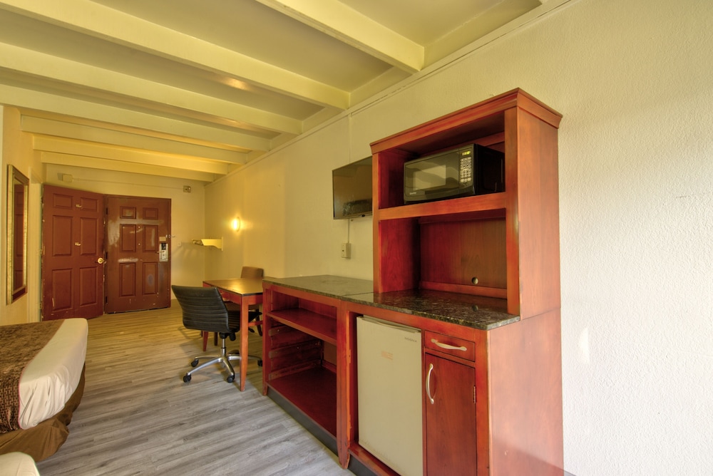 Clearwater Hotel, Foto 4