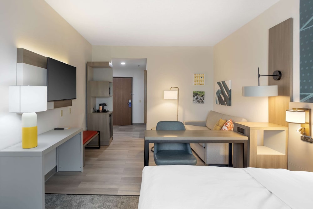 Suite, Non Smoking photo 1