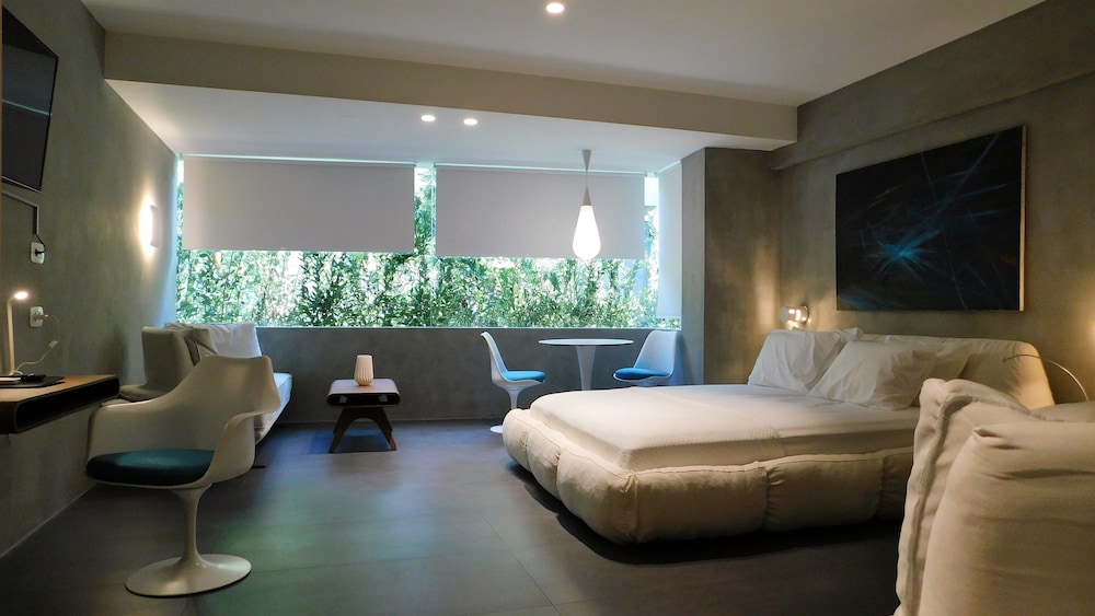Superior Suite, Garden View photo 1