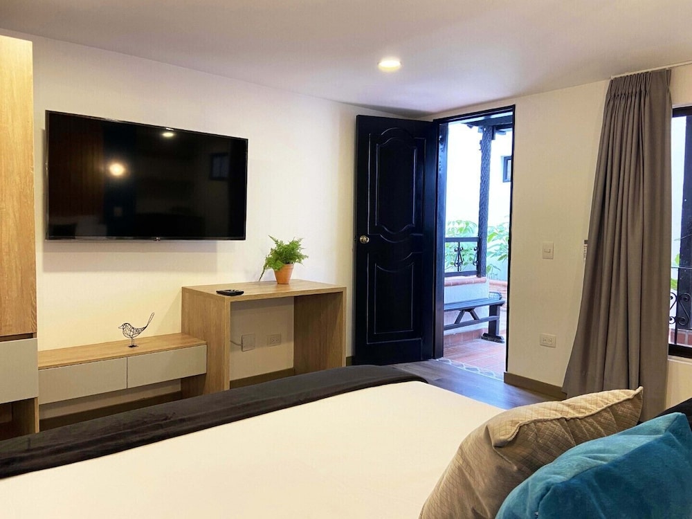 Deluxe Suite photo 3