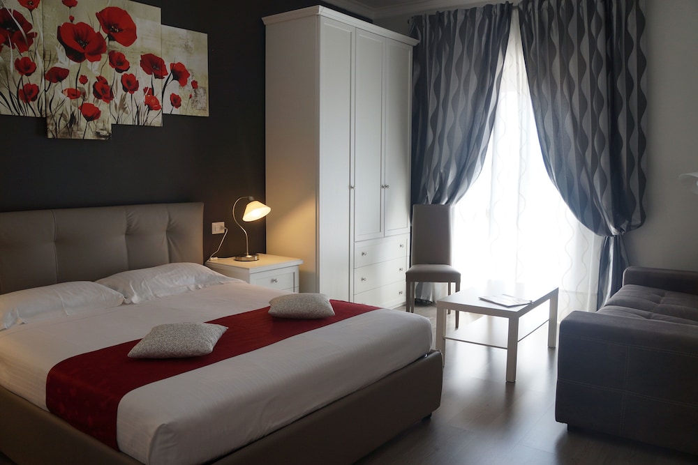 Deluxe Double Room, Balcony photo 1