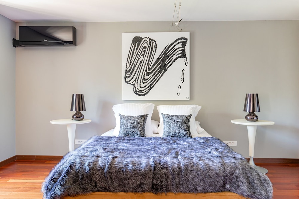 Double Room (No. 5) photo 2