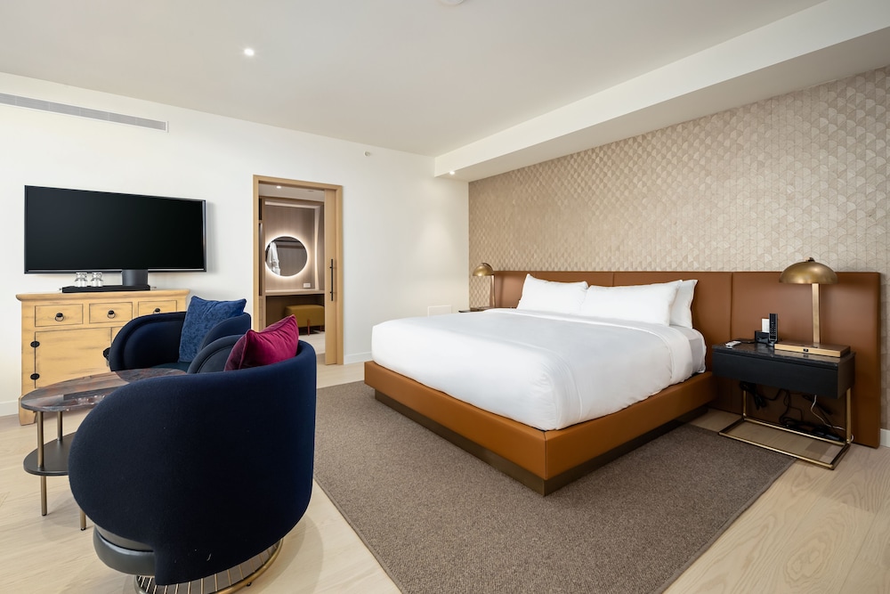 Luxury Suite, 3 Bedrooms photo 3