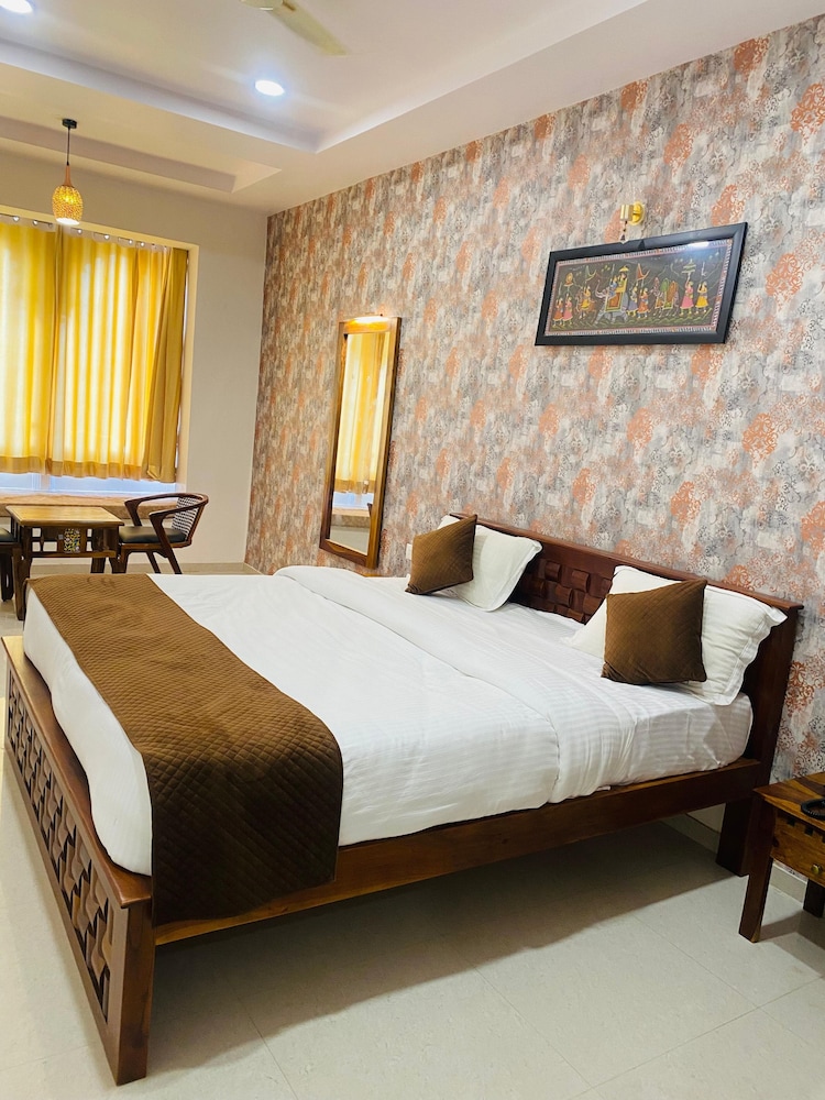 Deluxe Room, City View photo 1
