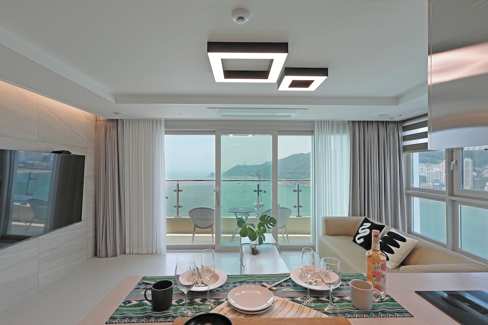 Premier Suite, Ocean View photo 1