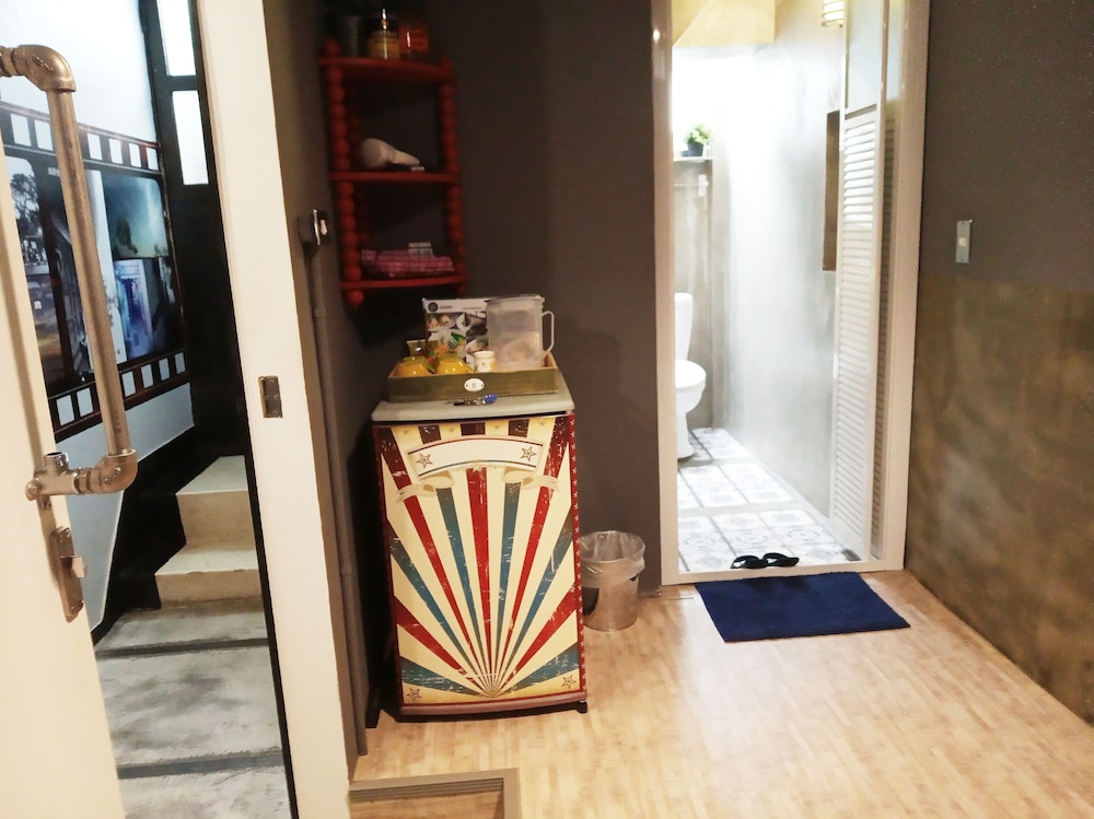 Standard Quadruple Room, Non Smoking (201) photo 3