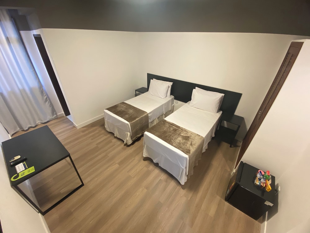 Deluxe Single Room photo 3