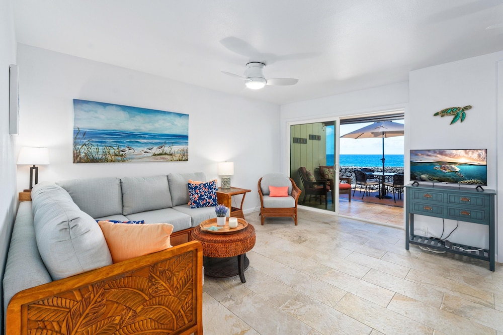 Condo, 2 Bedrooms