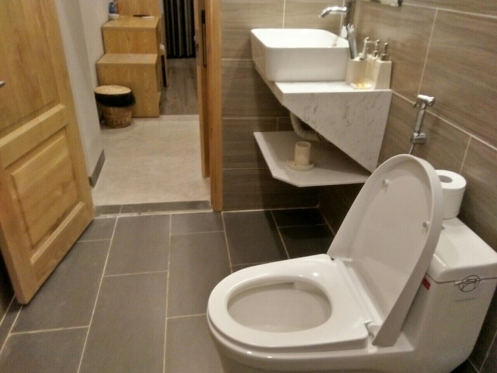 Deluxe Room - Photo 3