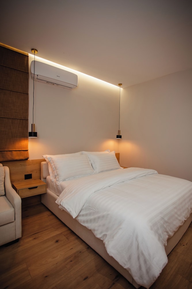 Idromeno room