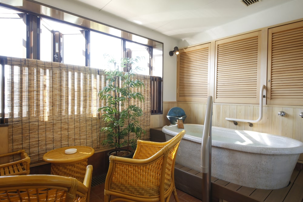 Standard Twin Room with Open Air Bath, Non Smoking, Dinner Buffet - Photo 6