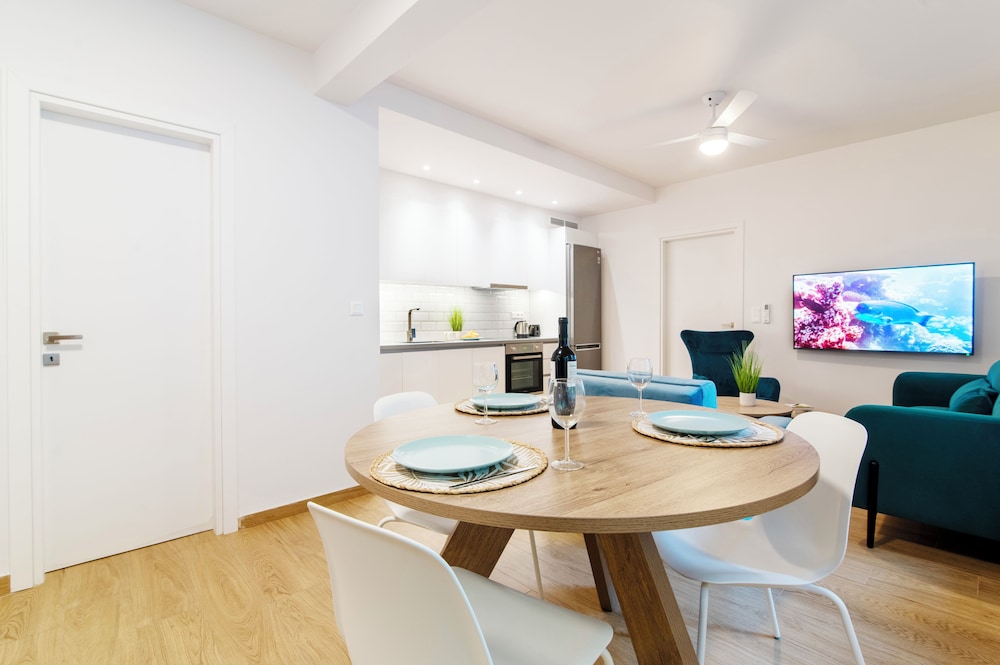 Superior Apartment, 1 Bedroom, Balcony