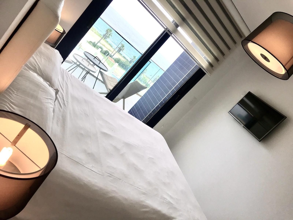 Apartamento, 3 habitaciones, terraza, vista al mar