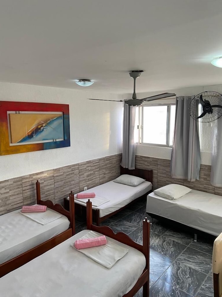 Basic Quadruple Room photo 2