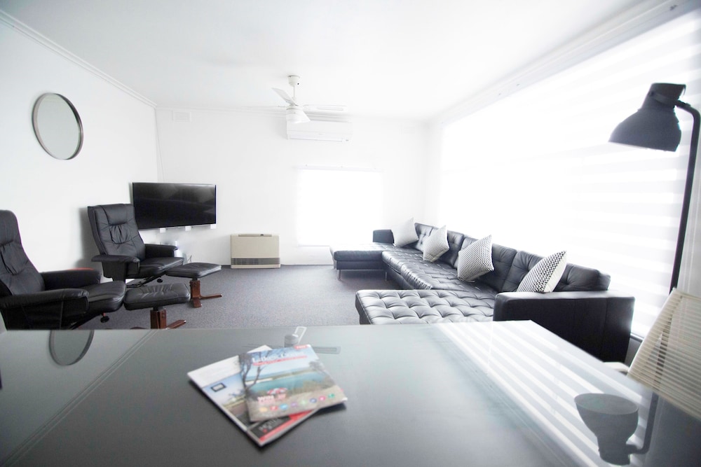 Four Bedroom Apartment photo 1