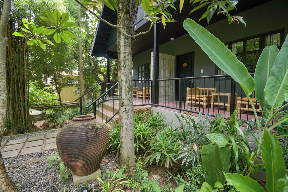 Garden Villa - Photo 5