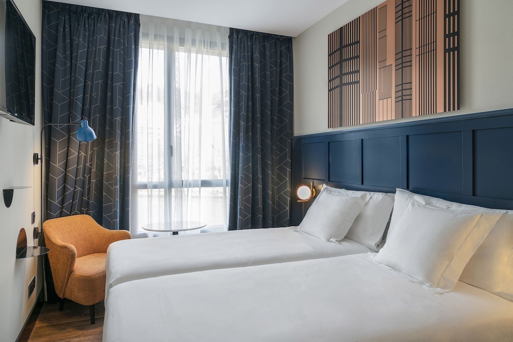 Double Room Single Use (Parking) - Photo 4