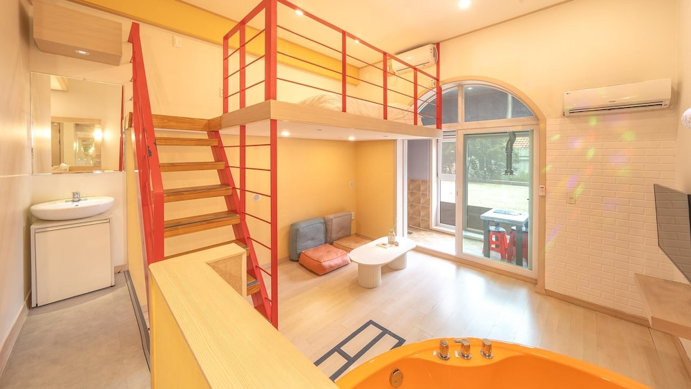 Basic Room, 1 Bedroom (Love05)