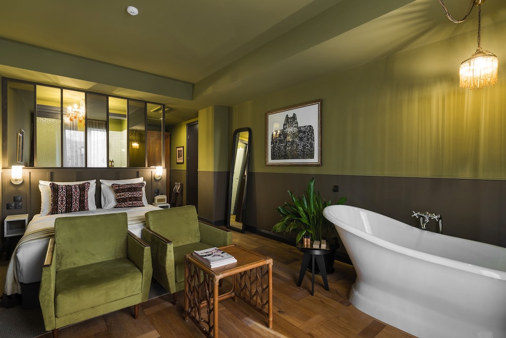 Romantic Suite