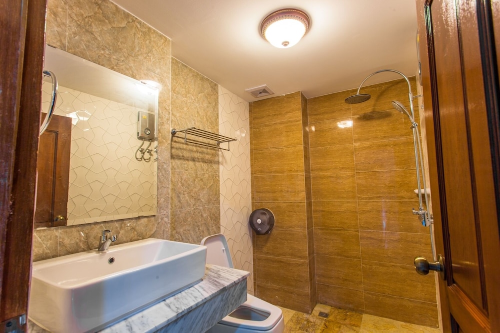 Deluxe Suite photo 2