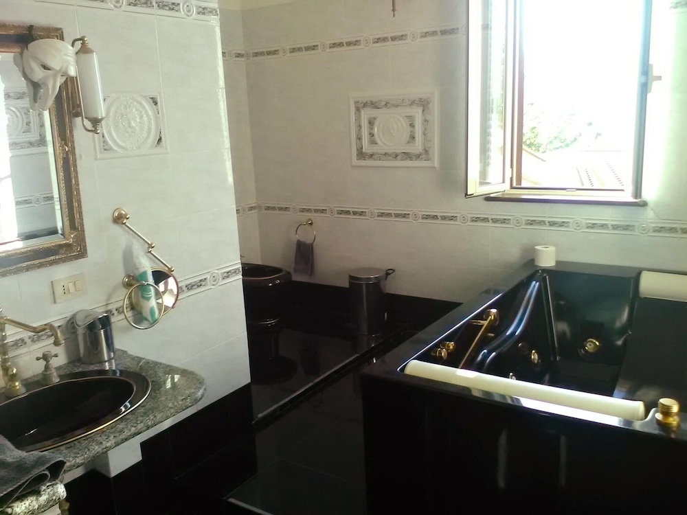 House photo 3