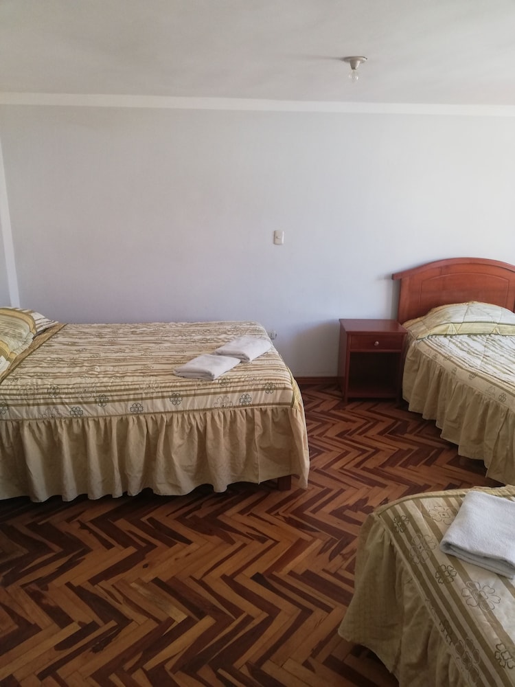 Standard Quadruple Room, 1 Bedroom, Non Smoking, Private Bathroom photo 2
