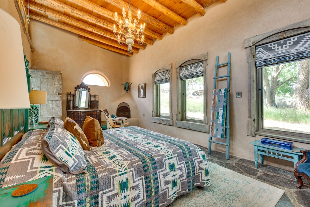 House (2 Bedrooms) photo 1