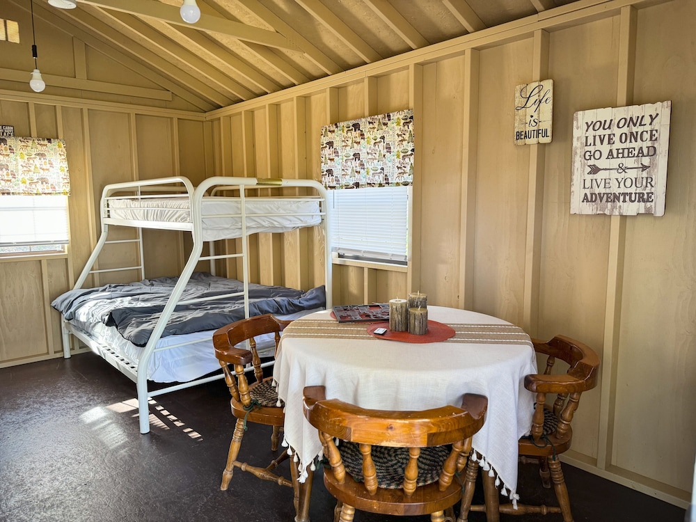 Panoramic Cabin photo 1